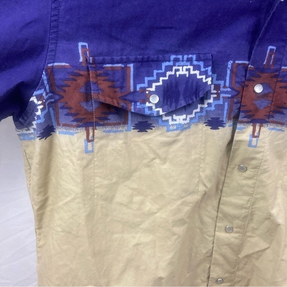 Cumberland Outfitters Unique Pearl Snap Western Shirt Aztec Men's Size LARGE - Picture 3 of 11